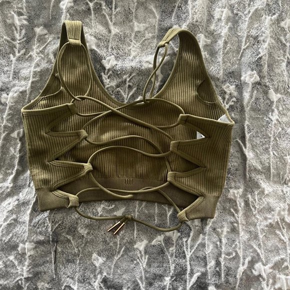 S FULL FOCUS Open Back Plunge Neck Sports Bra In Olive - Picture 4 of 5